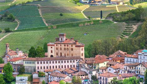 Alba e le Langhe: tra colline, grandi vini e borghi senza tempo